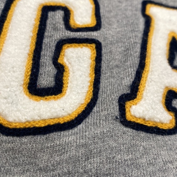GAP sweatshirt - Picture 2 of 2